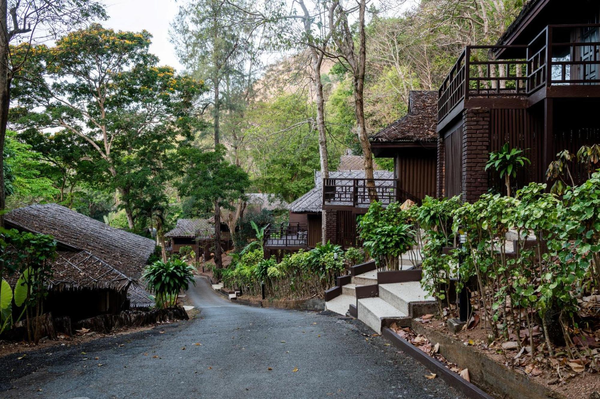 Baan Krating Phuket Resort -SHA Plus Nai Harn Exterior foto